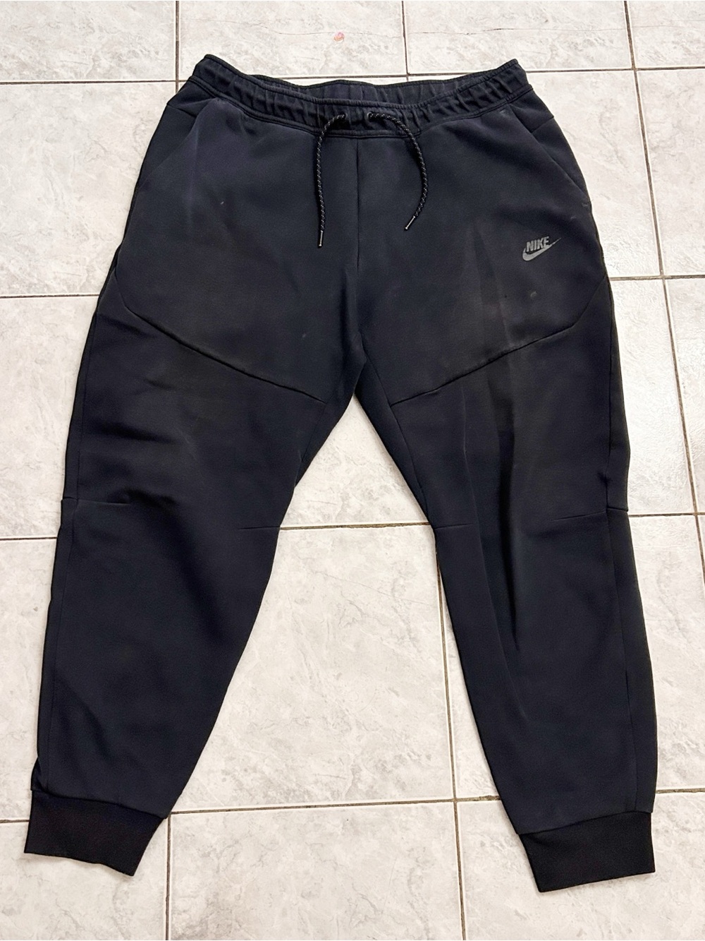 Nike Tech Fleece Jogger Sweatpants Black Sz XL - Picture 2 of 3